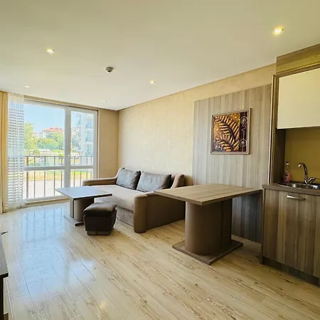 Paradiso B 306 Sea View شقة