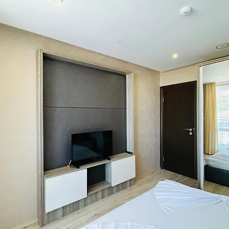 Paradiso B 306 Sea View דירה *