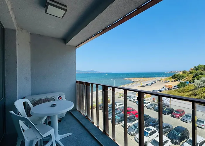 Paradiso B 306 Sea View Διαμέρισμα *